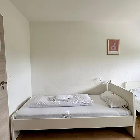 Kleine Und Charmante Monteurs D Apartamento *