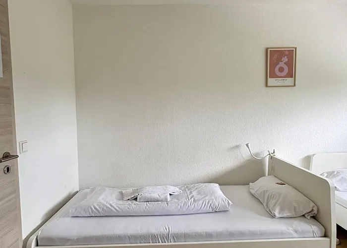 Kleine Und Charmante Monteurs D דירה *